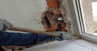 Демонтаж оконных откосов по выгодной цене от 514 руб. в Михайловке - Сварной-Мхл