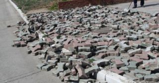 Демонтаж тротуарной плитки Михайловка, цена от 2928 руб.